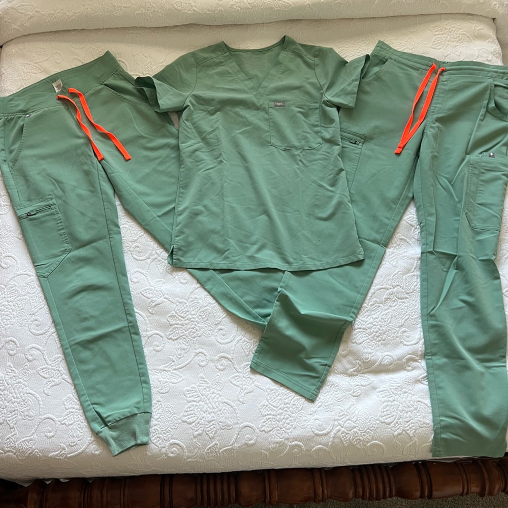 Figs Green Scrub Set with Orange Accents